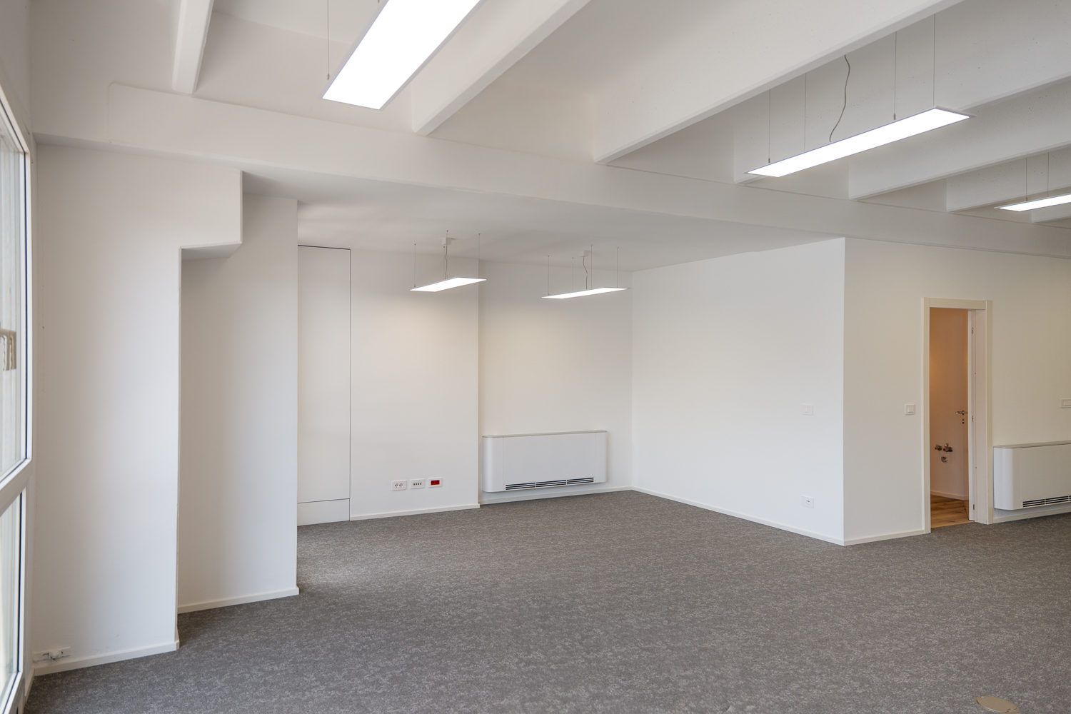 Rundgang durch das Büro 2